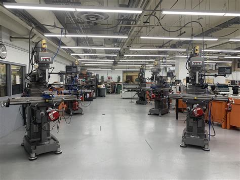 LINCHANGCO MACHINE SHOP .